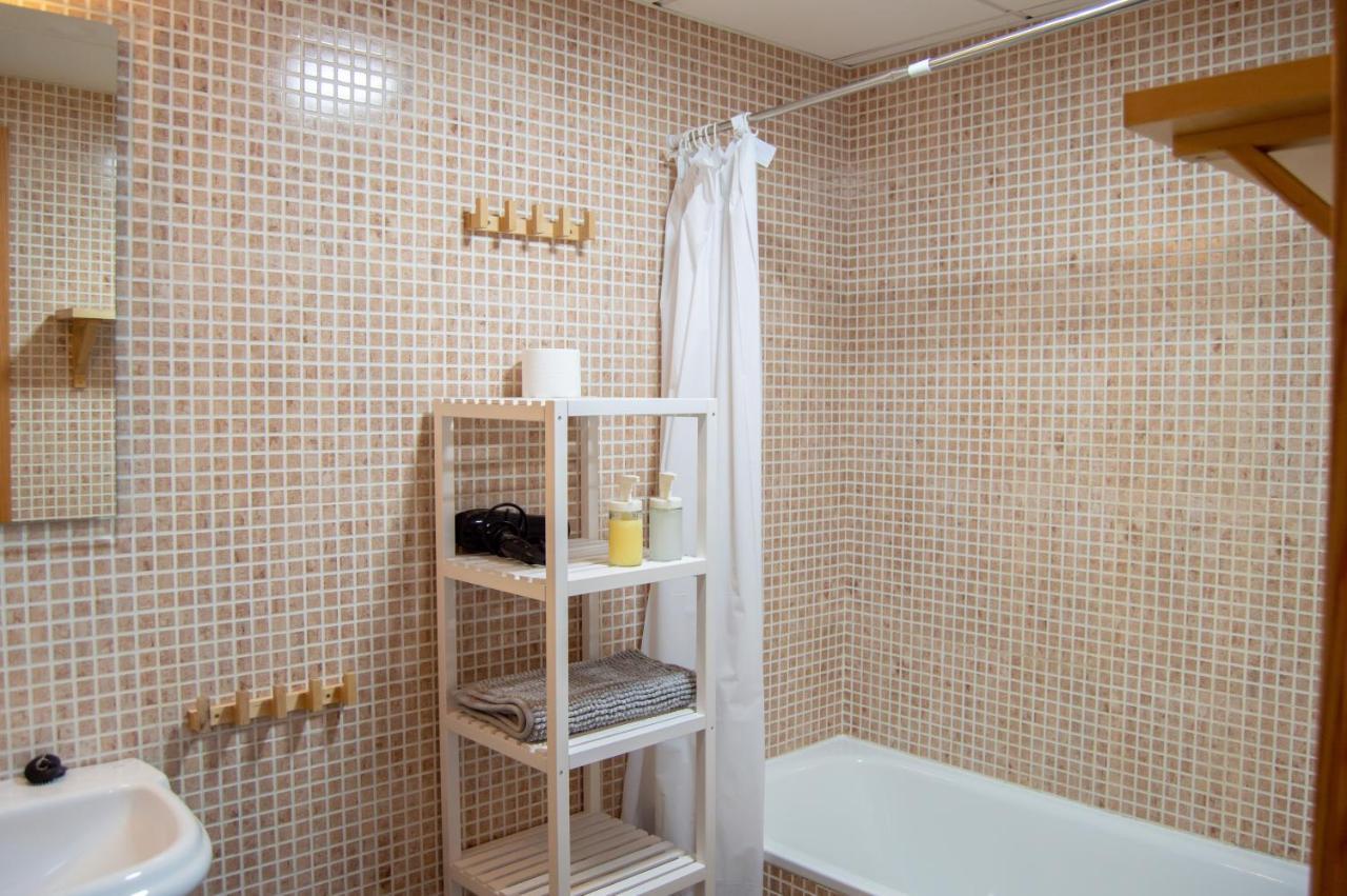 Novam Apartament Malaga Exterior photo