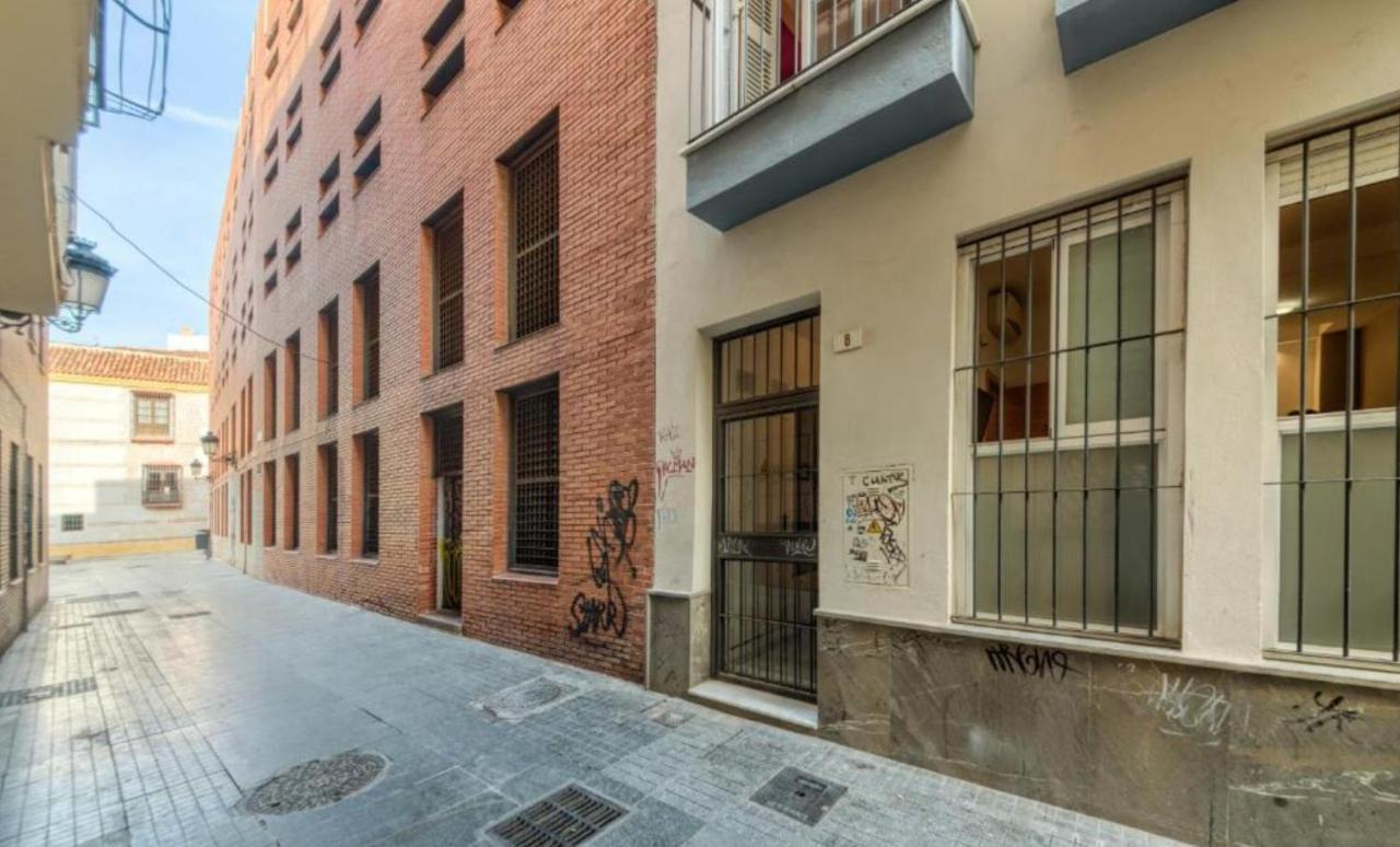 Novam Apartament Malaga Exterior photo